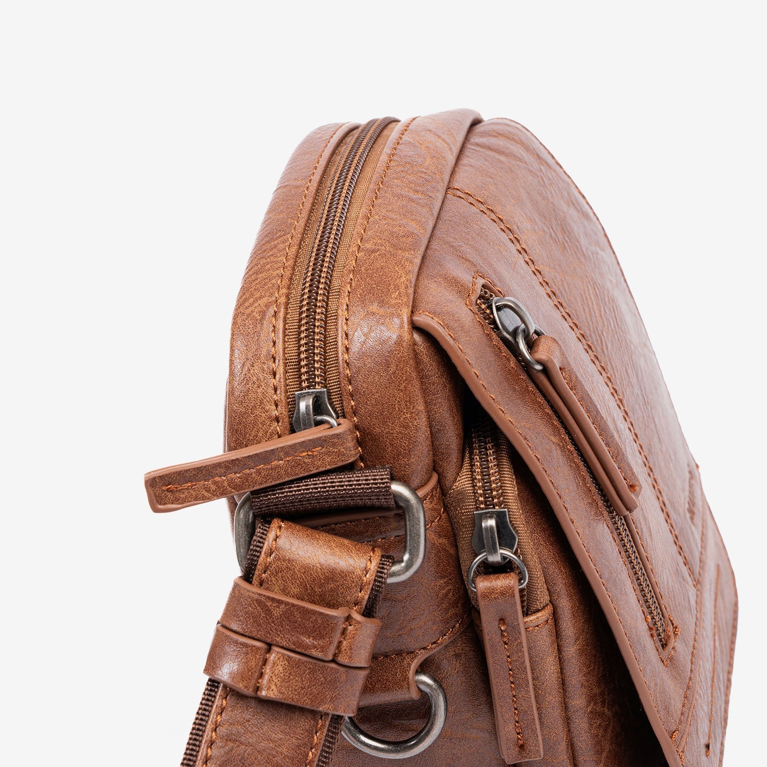 Bolso bandolera para hombre, Serie Classic Sport. 13.5x16 cm