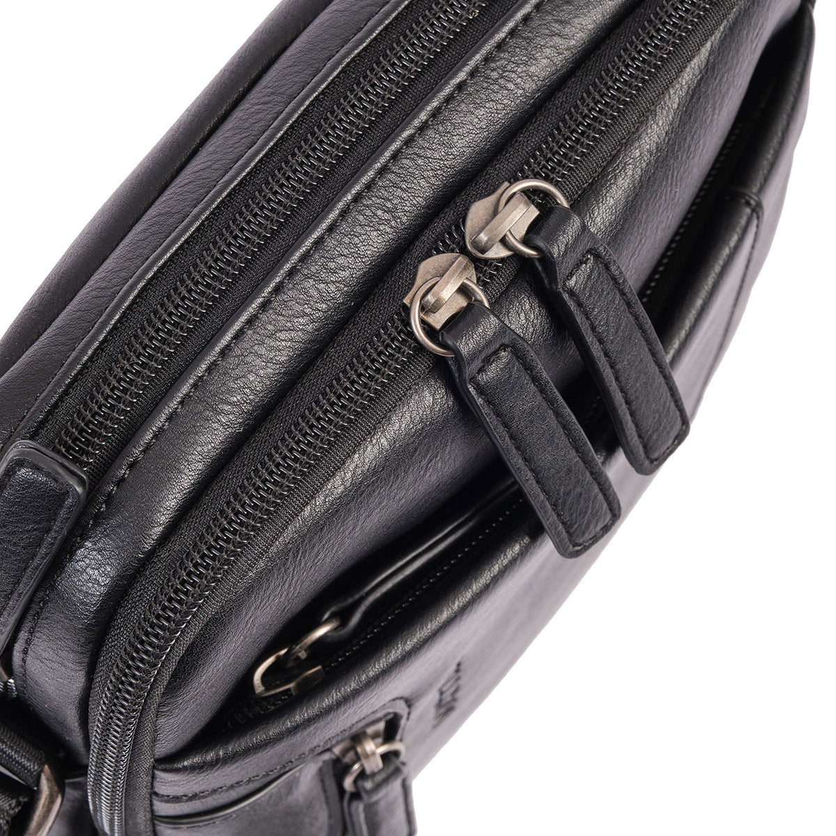 Bolso bandolera para hombre, Serie Juvenil. 19x24 cm