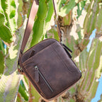 Bolso bandolera para hombre, Serie Juvenil. 19x24 cm