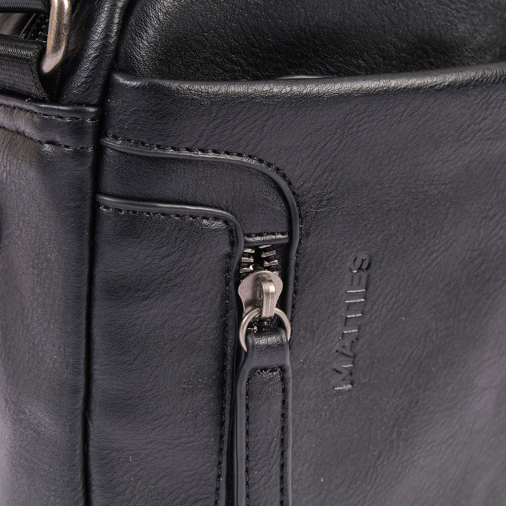 Bolso bandolera para hombre, Serie Juvenil. 17x22 cm