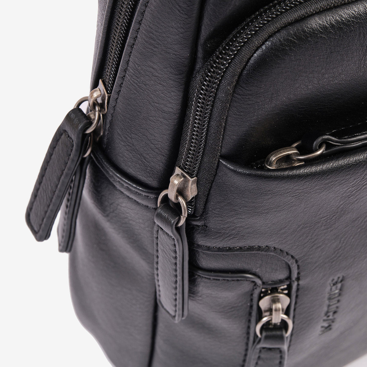 Men's messenger bag, Youth Series. 19x29x06 cm