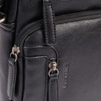 Bolso bandolera para hombre, Serie Juvenil. 19x24x7.5 cm