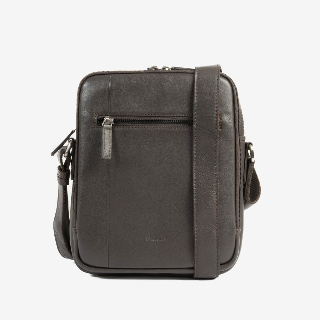 Bolso bandolera para hombre , Serie Pioneer Leather. 19x25 cm