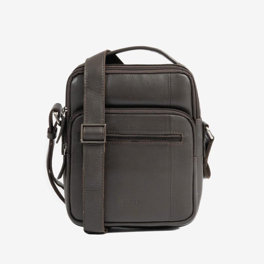 Men's crossbody bag, black color, Pioneer Leather Series. 19x24 cm