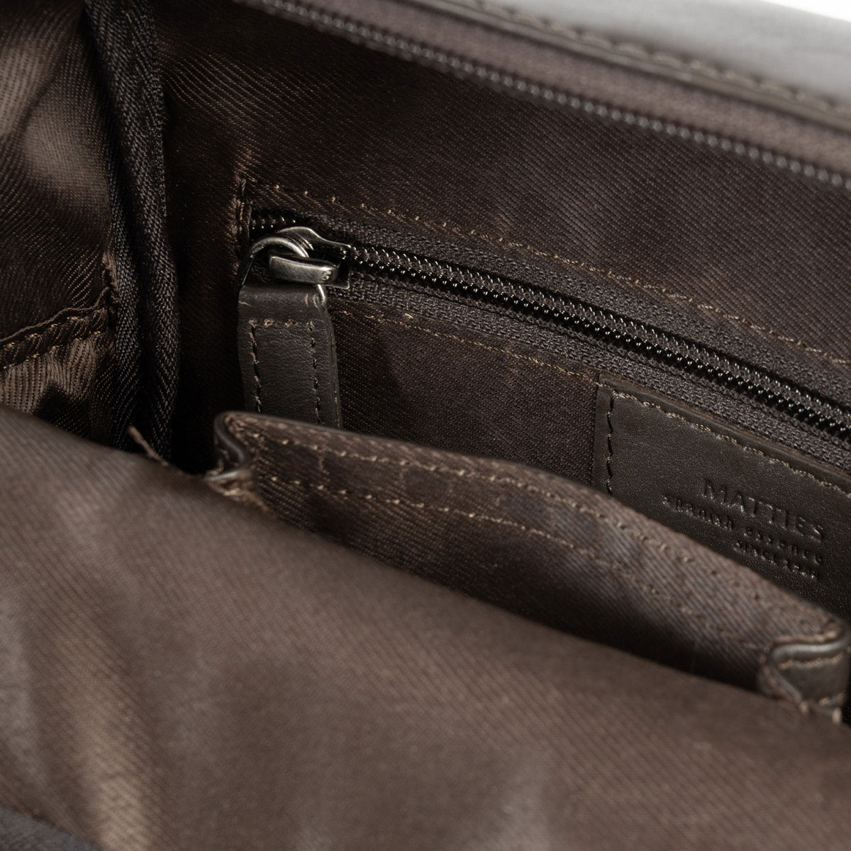 Men's crossbody bag, black color, Pioneer Leather Series. 19x24 cm
