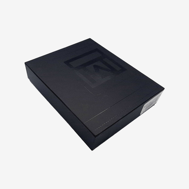 Billetero piel, color negro, Colección New Nappa. 8.5x10 cm