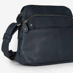 Classic shoulder bag, leather color