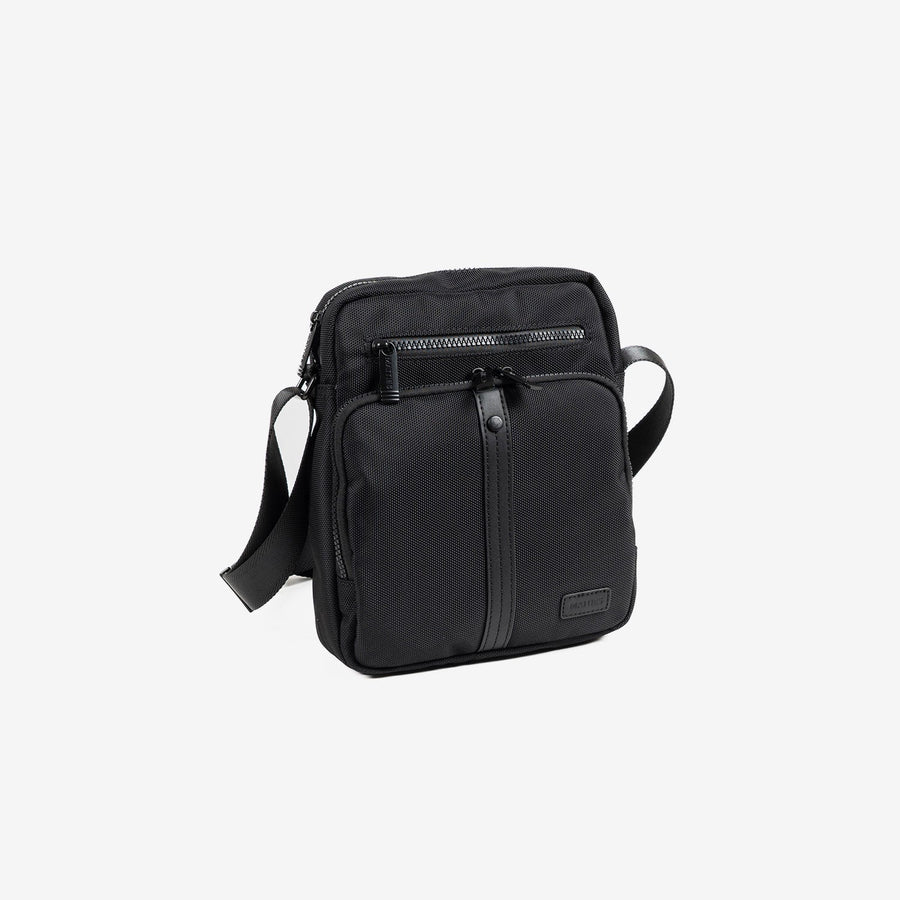MEN'S SHOULDER BAG, FABRIC COLLECTION. 21x26x07 cm