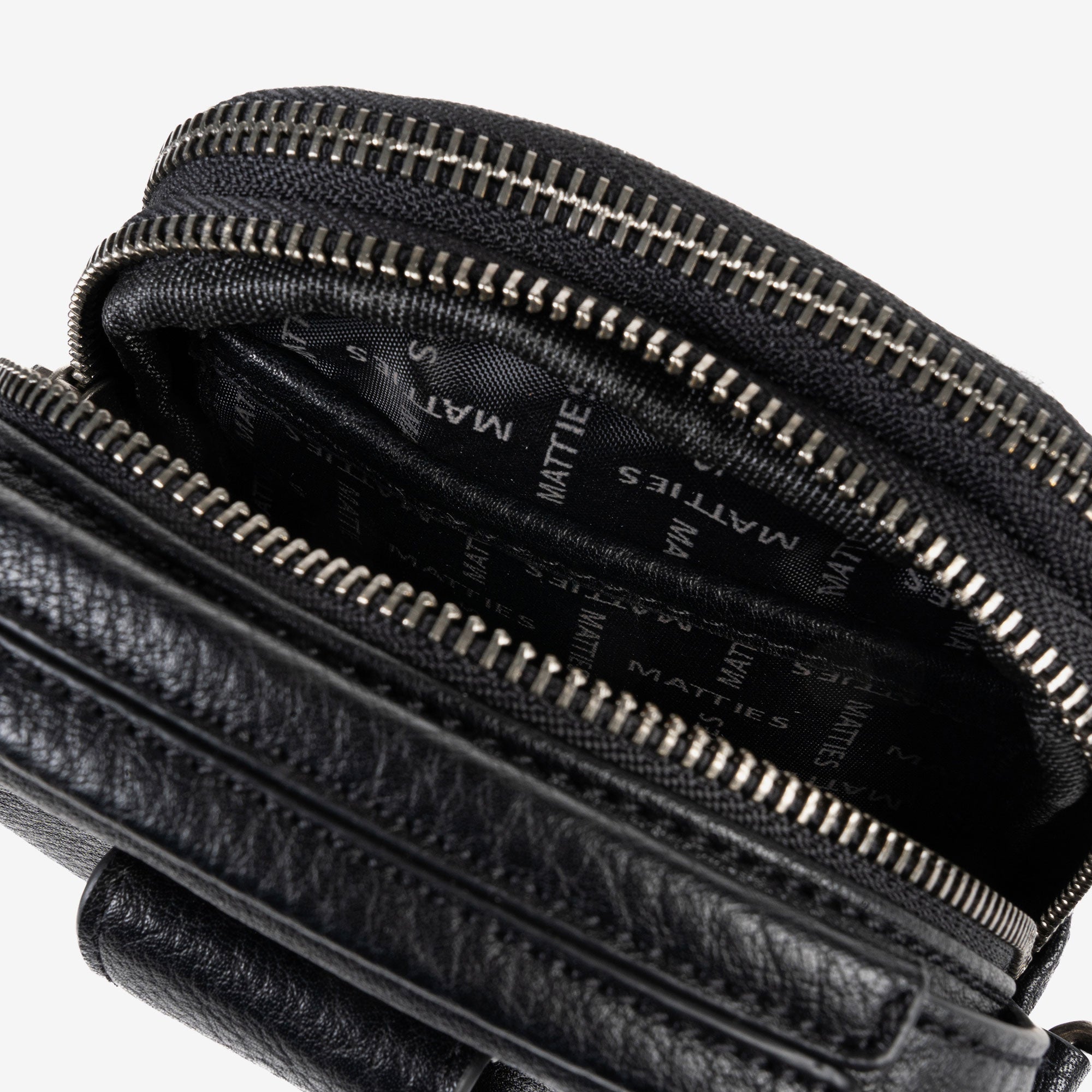 BOLSO BANDOLERA PARA HOMBRE, COLOR Negro, COLECCIÓN NEW NAPPA. 12x18x06 cm - Matties Bags