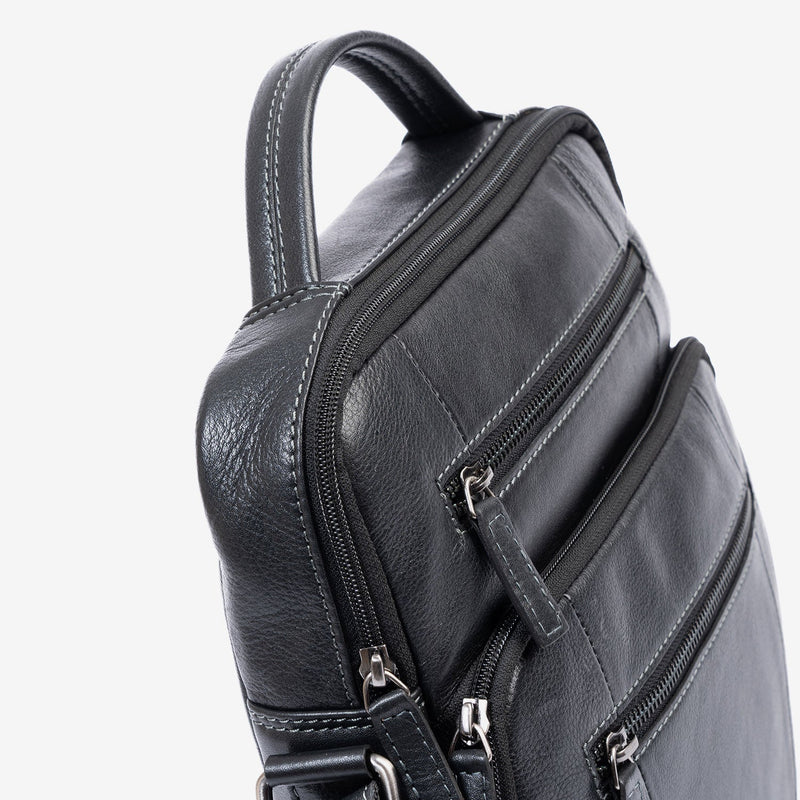 Bolso bandolera para hombre , color negro, Serie Pioneer Leather. 24x30x07 cm - Matties Bags