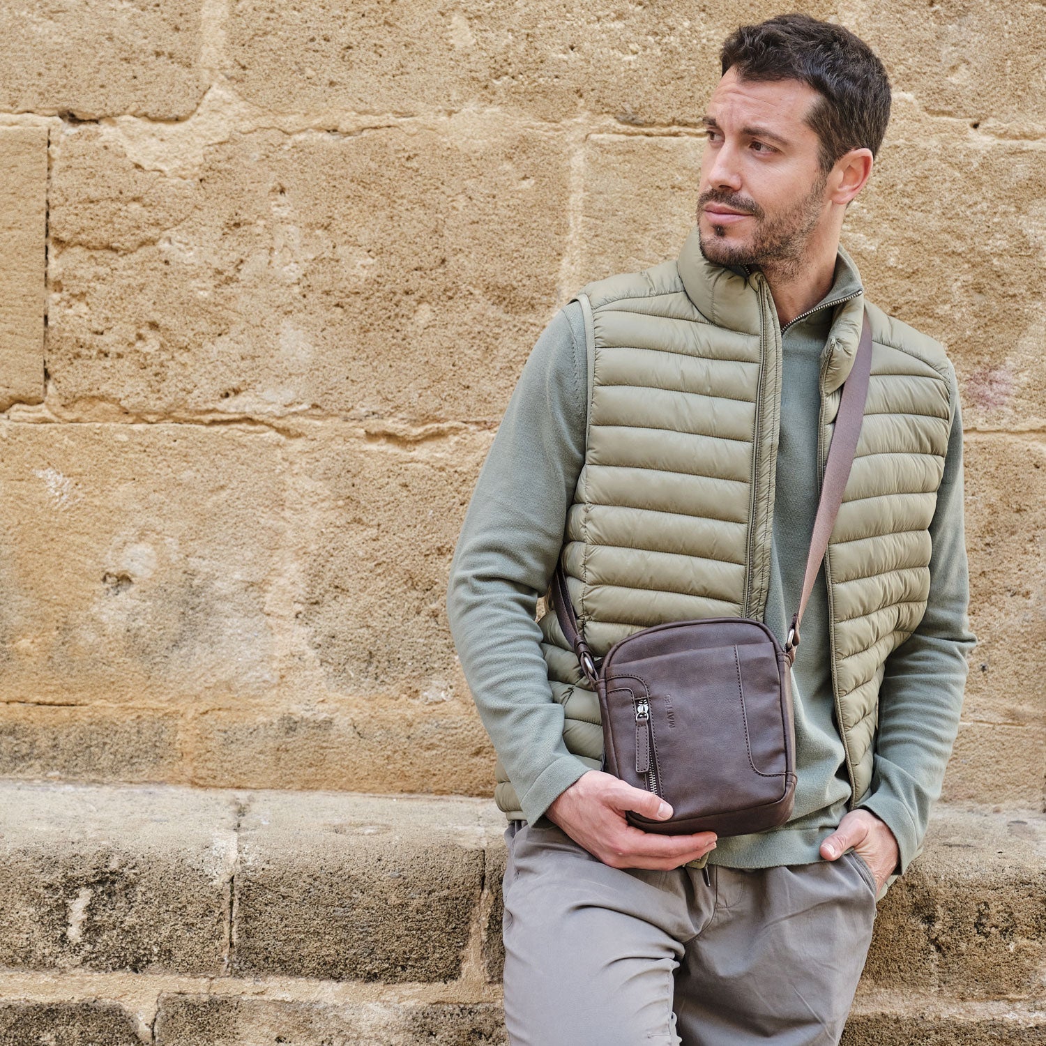 Bolso bandolera para hombre, Serie Juvenil. 17x22 cm - Matties Bags