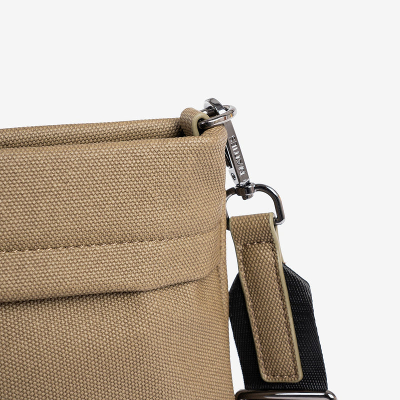 Bolso bandolera, Serie ember. 26x25x08 cm - Matties Bags