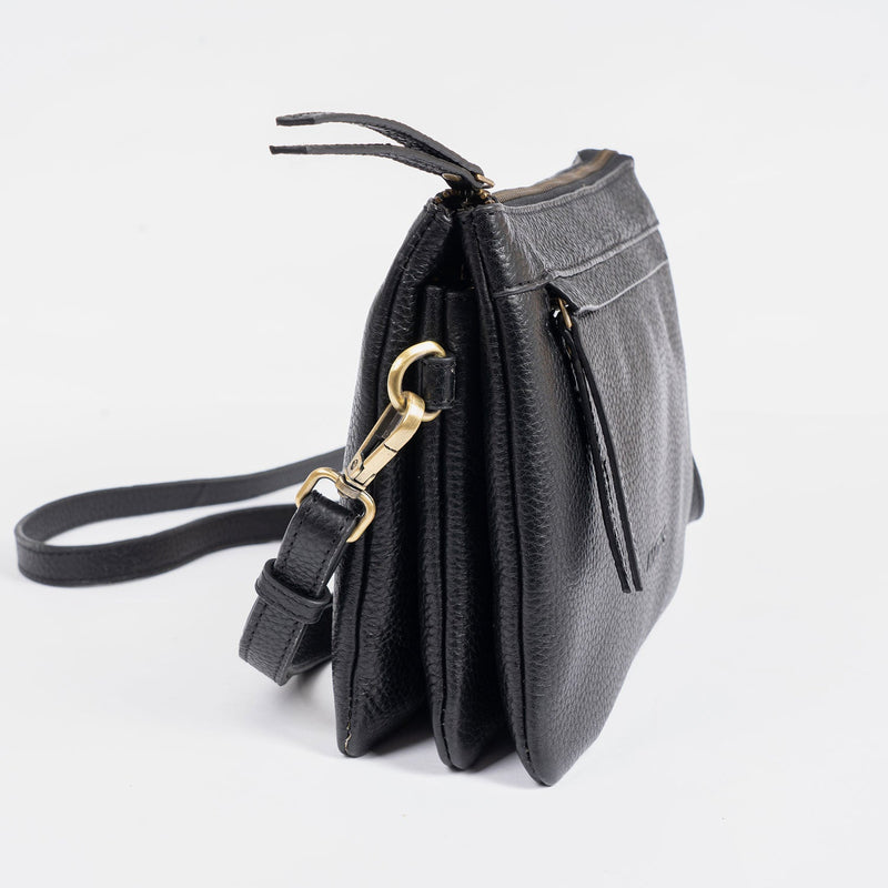 Bolso bandolera, Serie floater/leather. 25.5x17x07 cm - Matties Bags