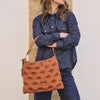Bolso de hombro con bandolera, Serie acolchado. 36x28x05 cm - Matties Bags