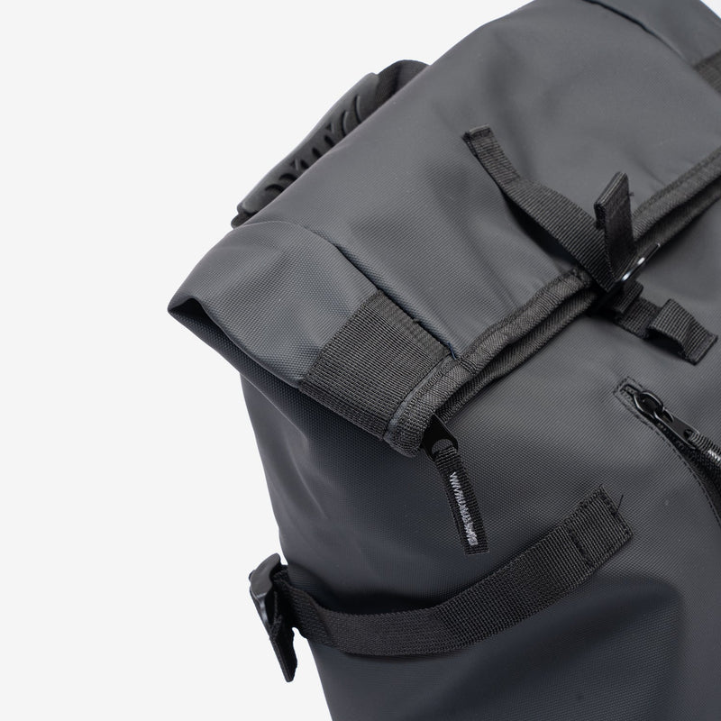 Mochila grande, diseño unisex. Ideal para Trabajo, Universidad o Viajes. 30x45x10 cm - Matties Bags