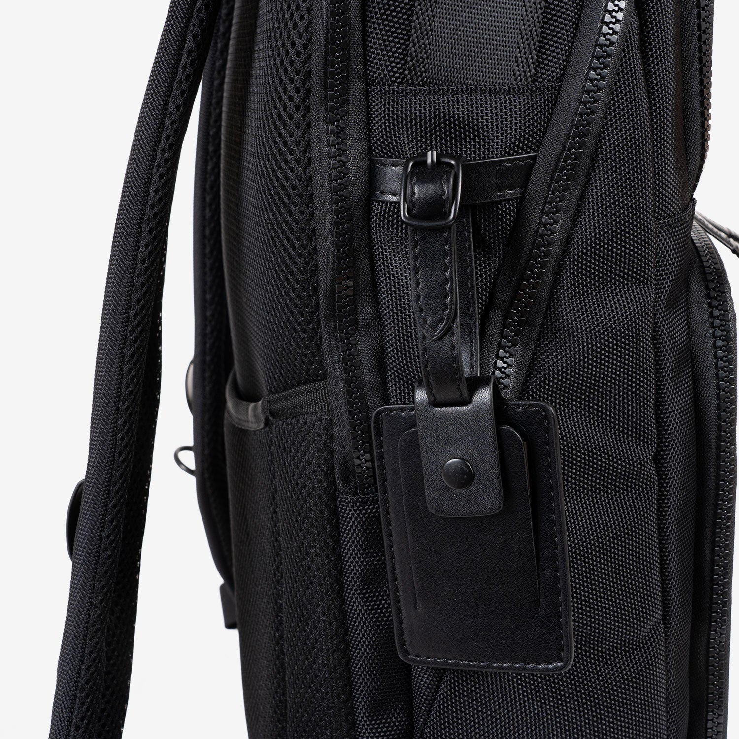 MOCHILA PARA HOMBRE, COLECCIÓN FABRIC. 30x44.5x14 cm - Matties Bags
