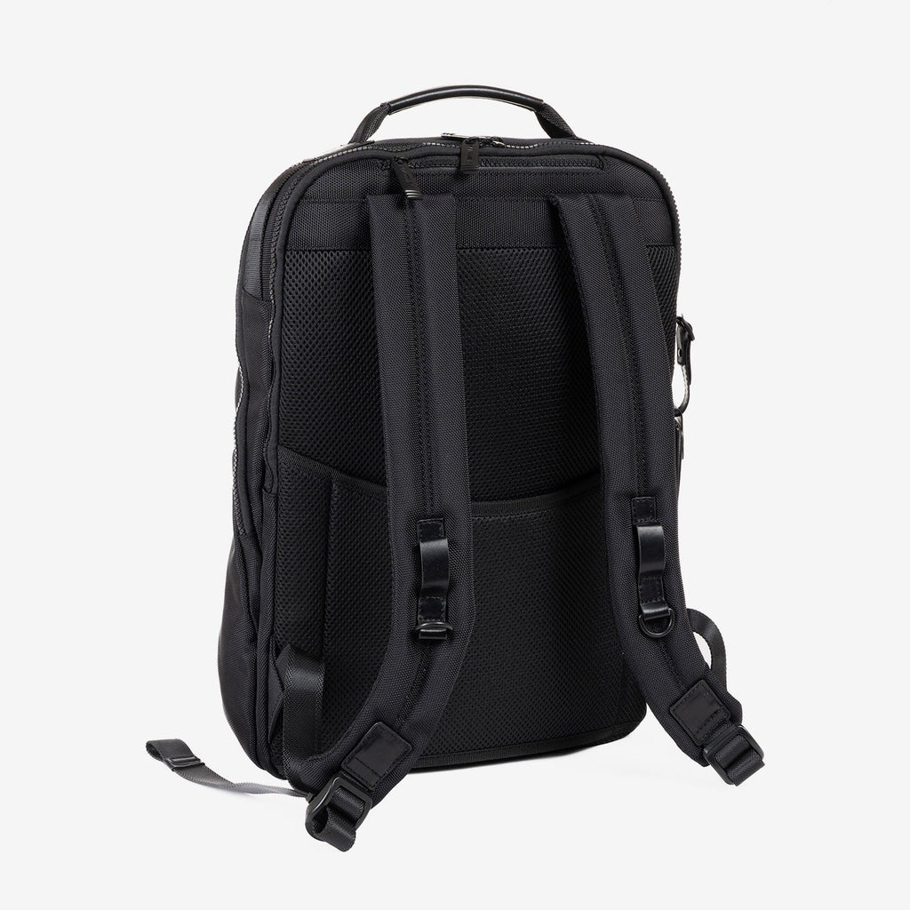 MOCHILA PARA HOMBRE, COLECCIÓN FABRIC. 30x44.5x14 cm - Matties Bags