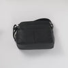 Bolso negro bandolera Classic. 25x21x10 cm