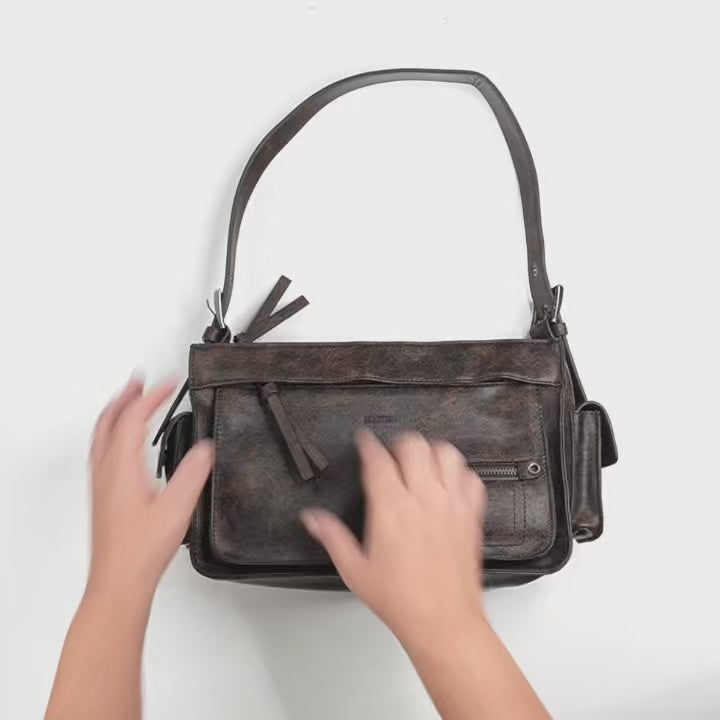 Shoulder bag, Salzburg Series. 30x20x12 cm