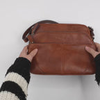 Classic shoulder bag, leather color