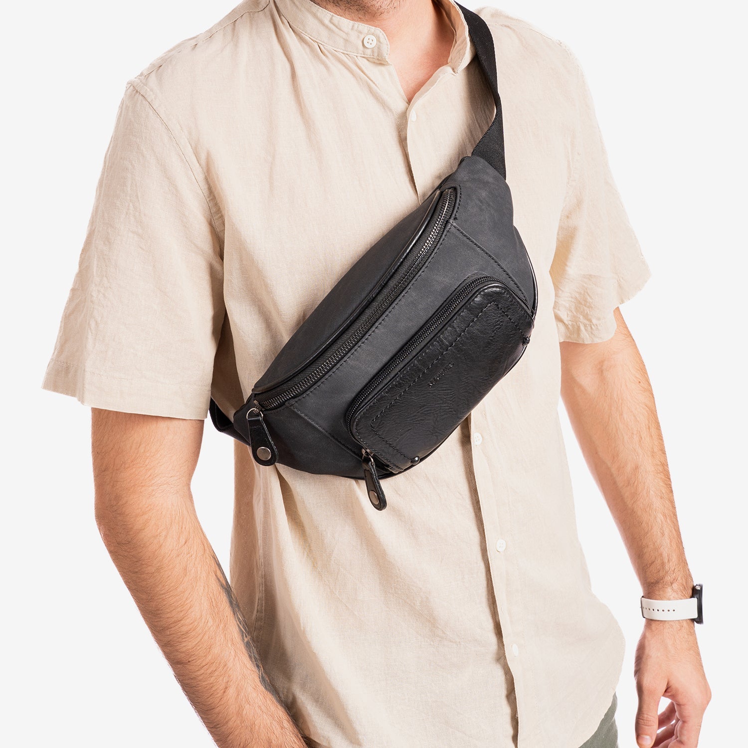 Riñonera para hombre , color marrón, Serie Juvenil. 19x14 cm - Matties Bags