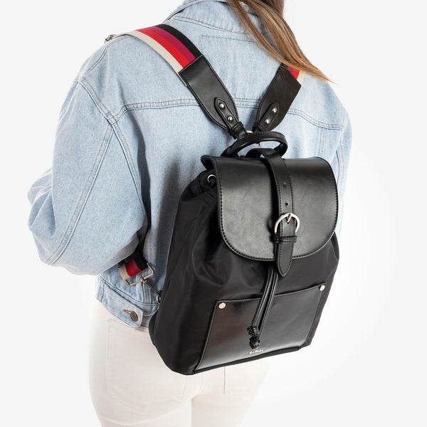 Mochila para mujer, color negro, Serie Lisboa