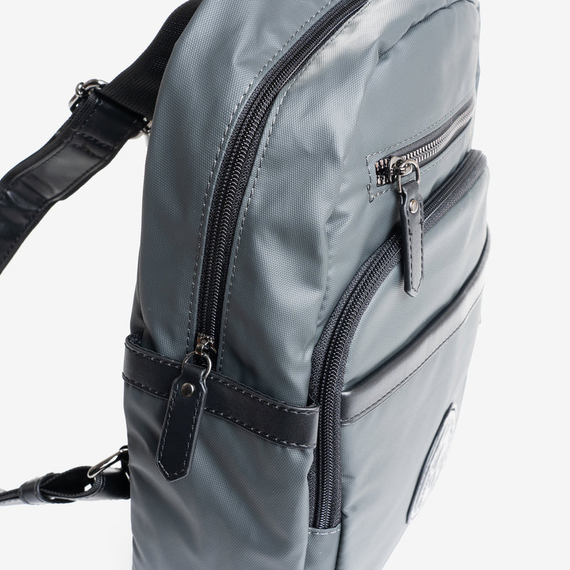 Bolso pequeño para hombre, color gris, Colección nylon sport – Matties Bags