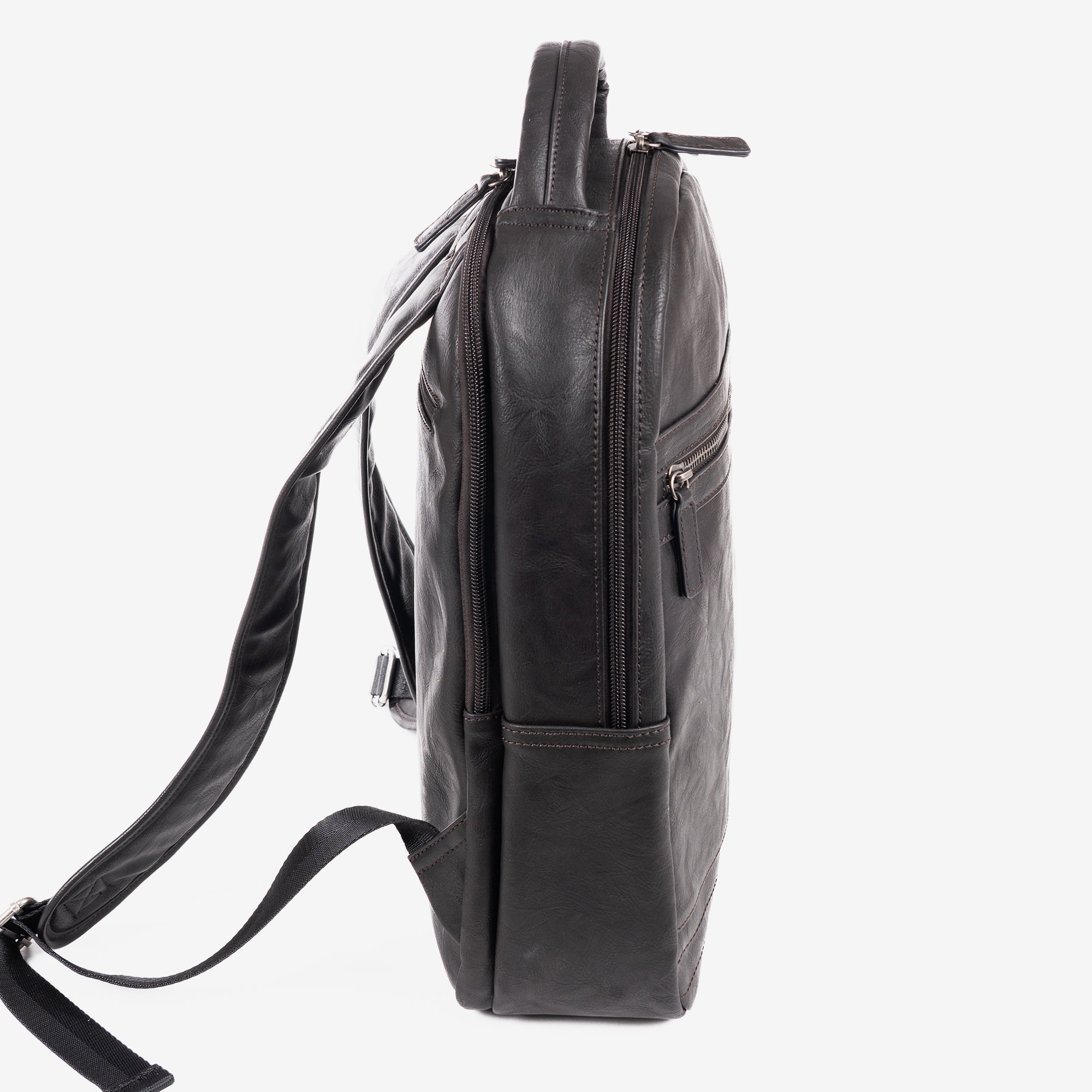 Mochila para hombre, color café, Colección juvenil. 29.5x37x12 cm