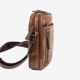 Men's shoulder bag, leather color, Verota Collection. 19x24cm