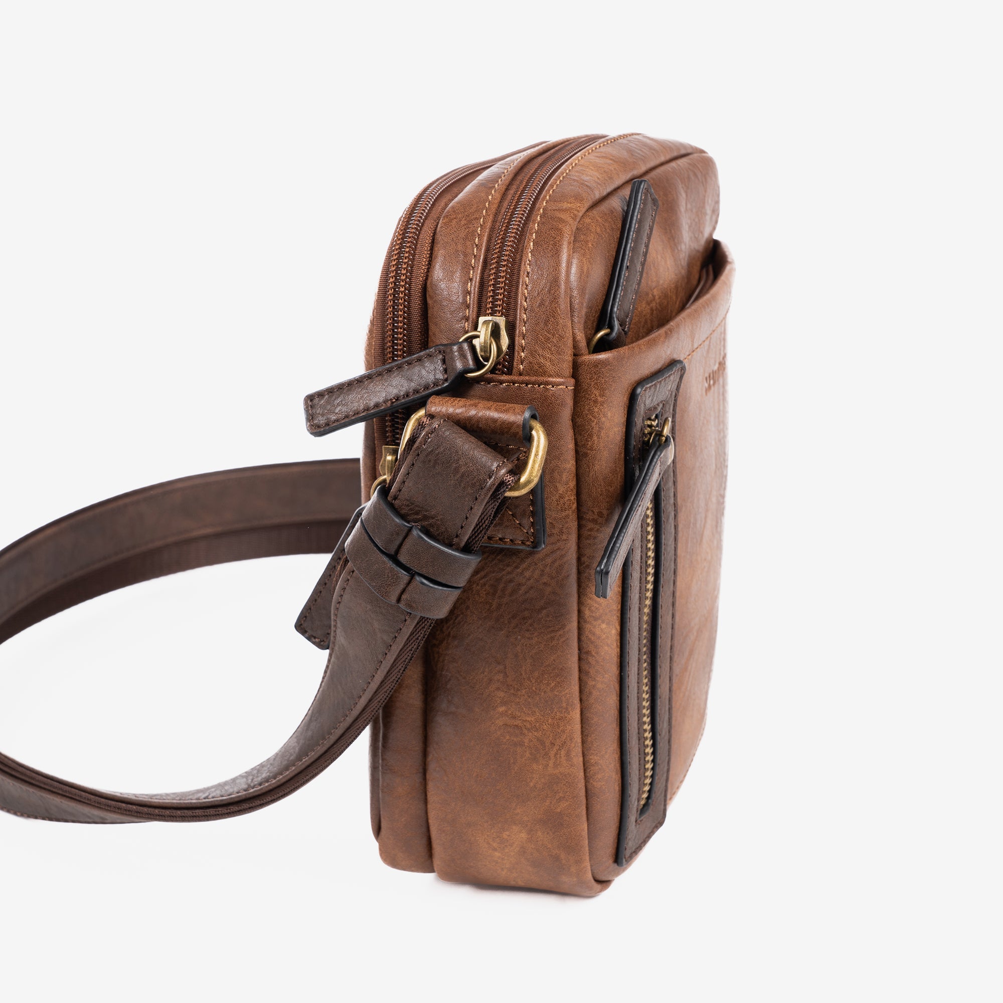 Bolso bandolera para hombre, color cuero, Colección verota. 17x22 cm