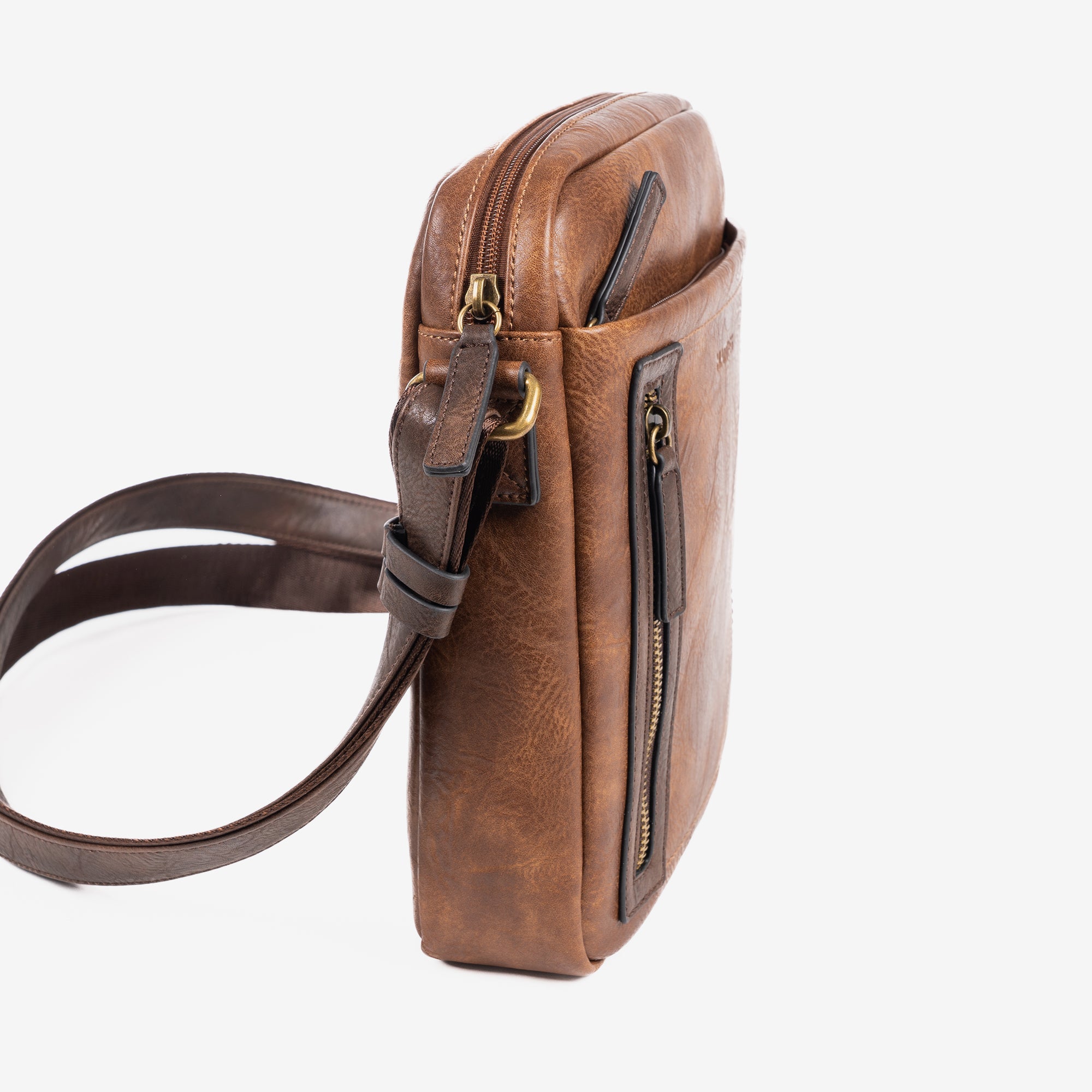 Bolso bandolera para hombre, color cuero, Colección verota. 21x26x5.5 cm