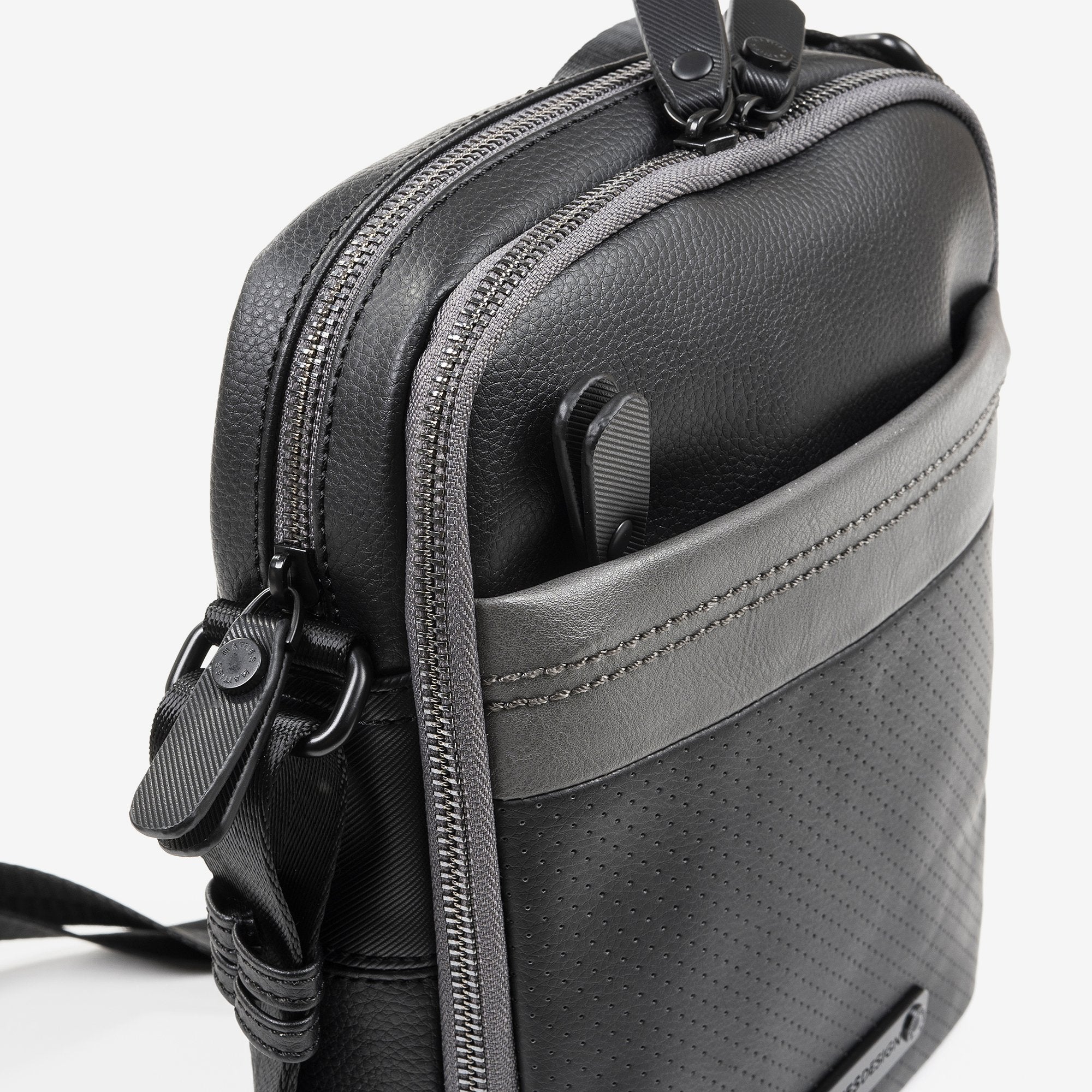 Bandolera para hombre, color negro