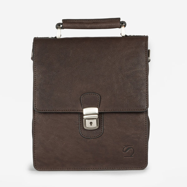 Brown leather bag, Piel Wash Collection. 21x26cm
