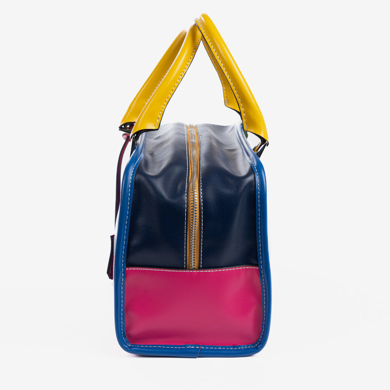 Cheerful casual handbag for women, Aura Series.