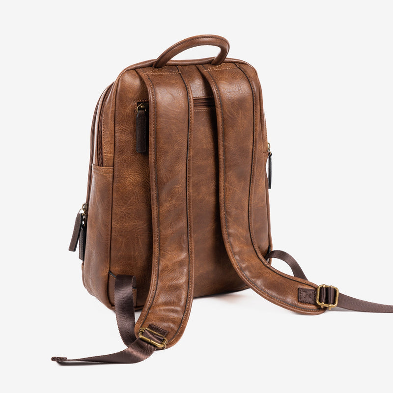 Mochila para hombre, color cuero, Colección verota. 27x36x09 cm - Matties Bags
